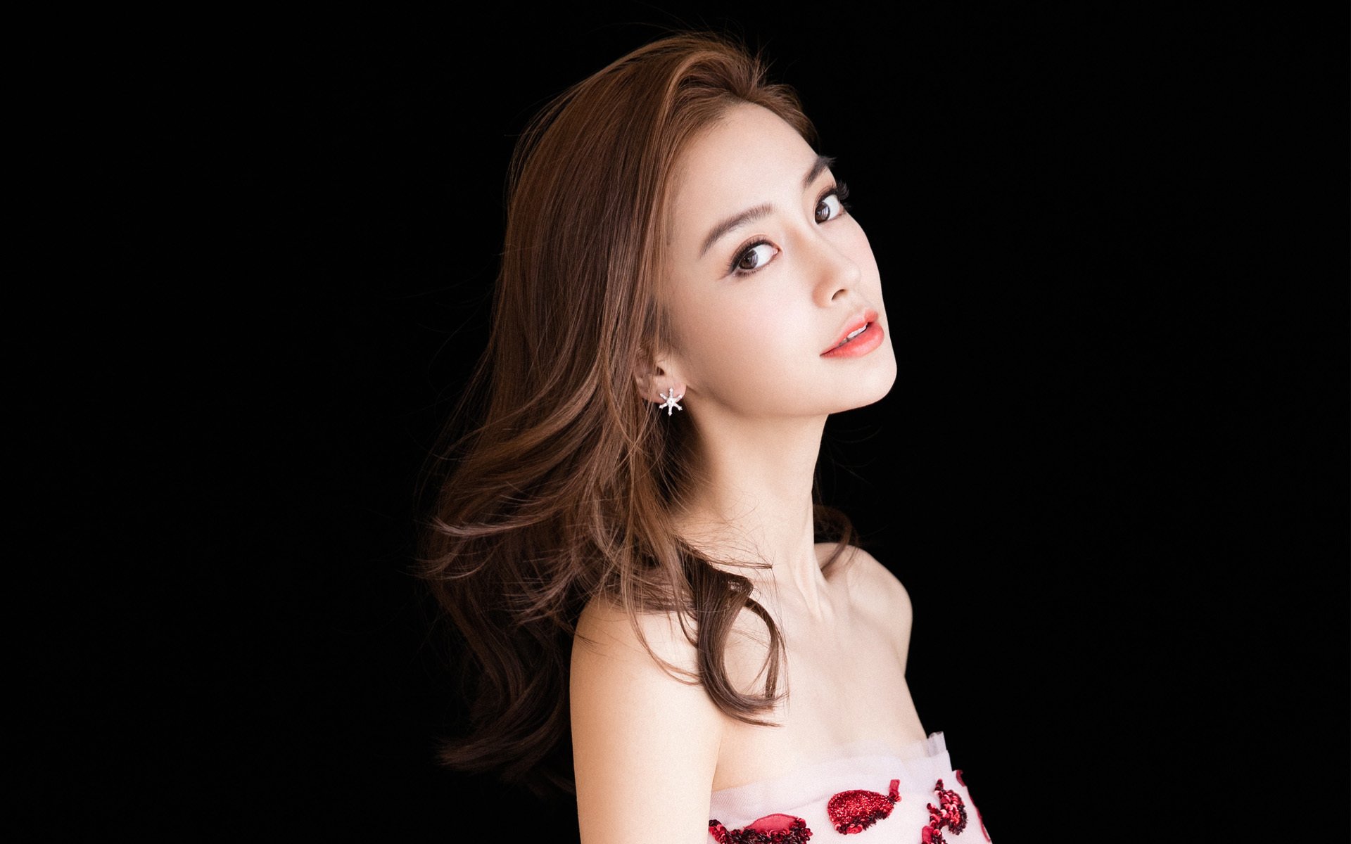 多人具备晋级半决赛能力,多人比赛怎么计分